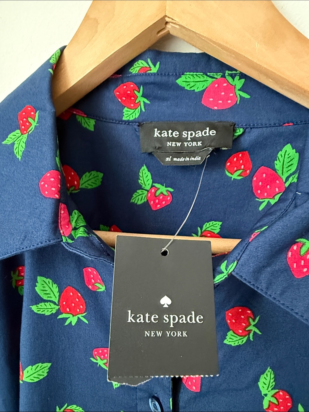 Kate Spade Tossed Strawberry Shirtdress Size XL NWT - Picture 5 of 13